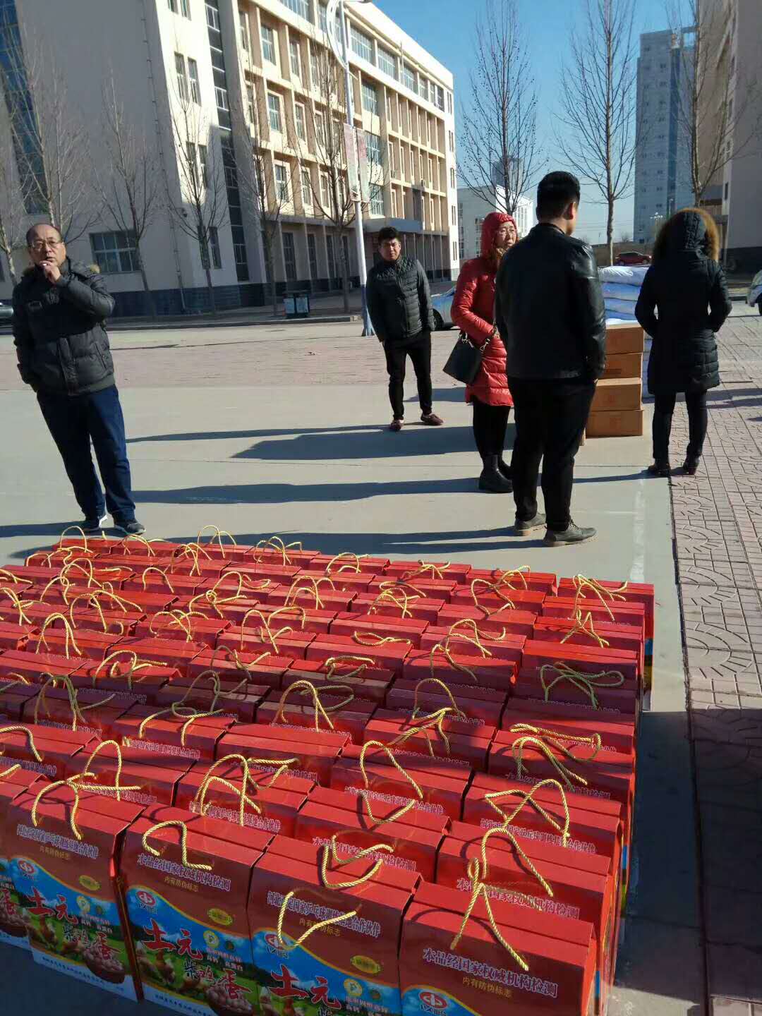 我們土元雞蛋《本草(cǎo)精華丹》走進衡水(shuǐ)衛校